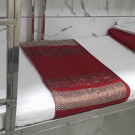 Amaan Hotel Bombay Extérieur photo